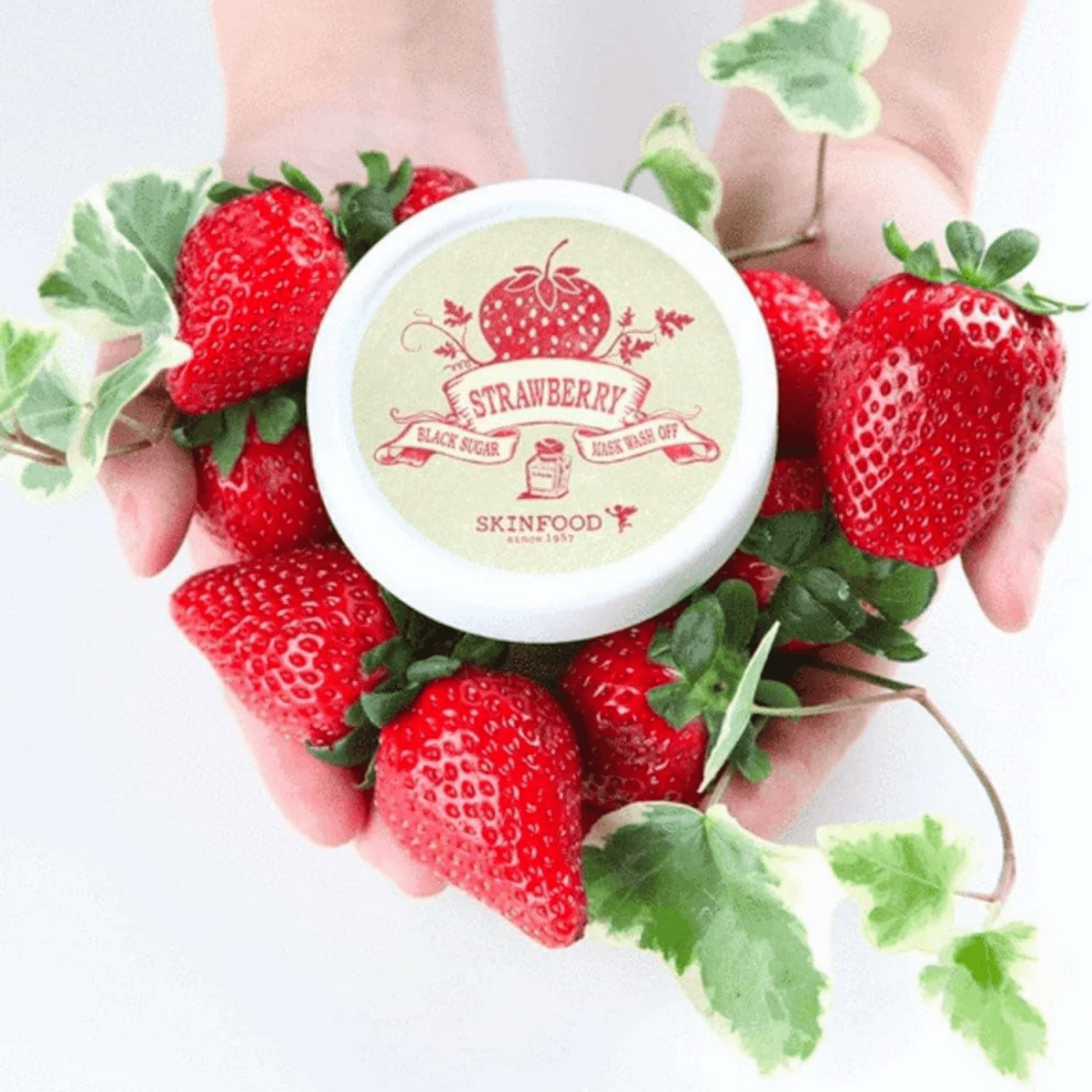 Skinfood Black Sugar Strawberry Mask Wash Off [100g] | La Cosmetique