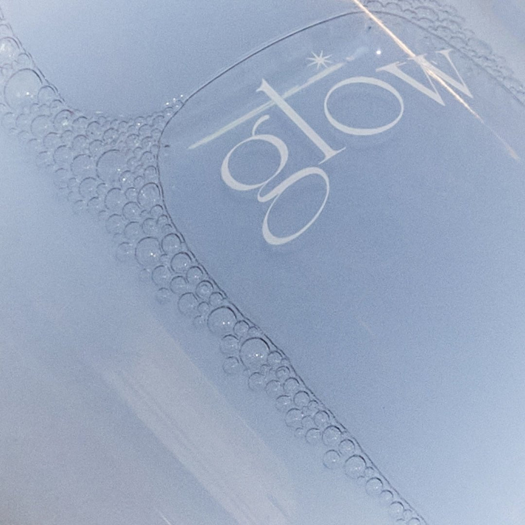 GLOW Clean & Polished Lemon Vitamin Toner 300ml | La Cosmetique