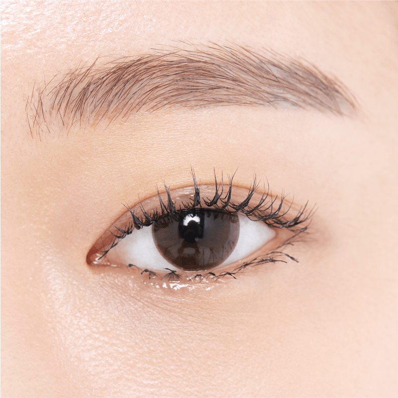 Clio Kill Lash Mascara Remover bottle shown, a gentle lip and eye makeup remover for effective mascara removal.