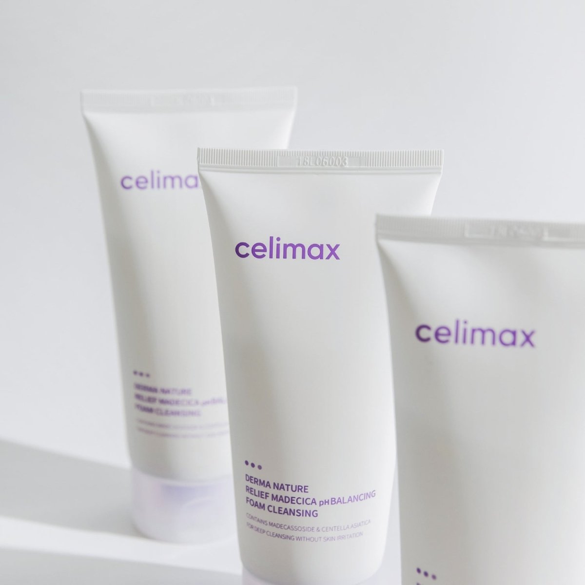 Celimax Derma Nature Relief Madecica Ph Balancing Foam Cleansing 150ml | La Cosmetique
