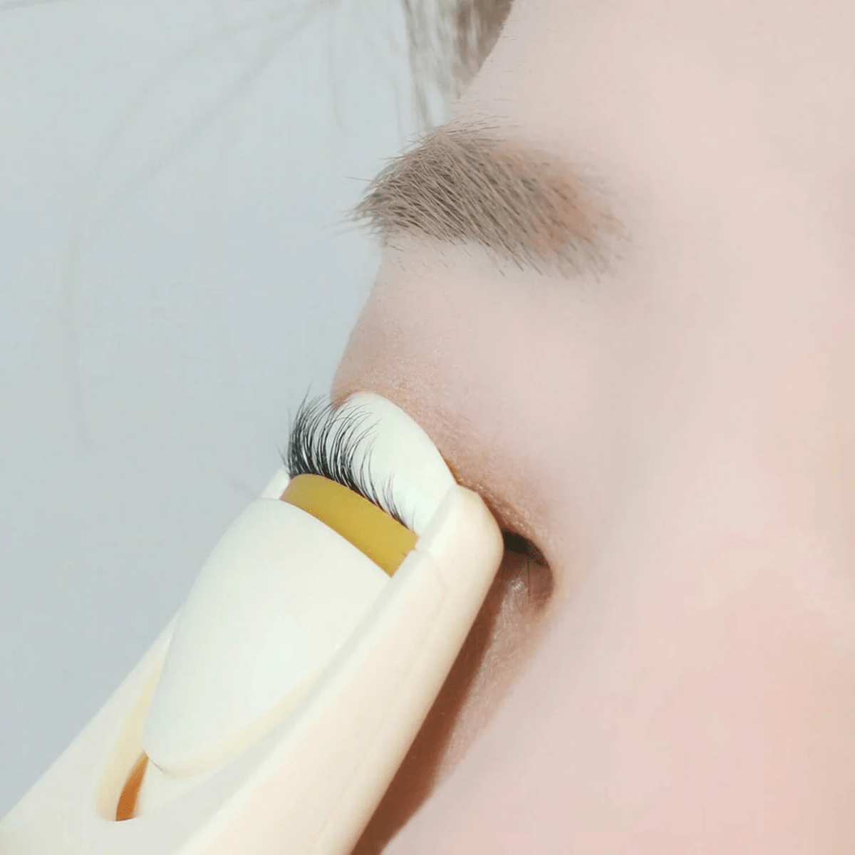 Fillimilli Easy Curling Heating Eyelash Curler USB Type | La Cosmetique