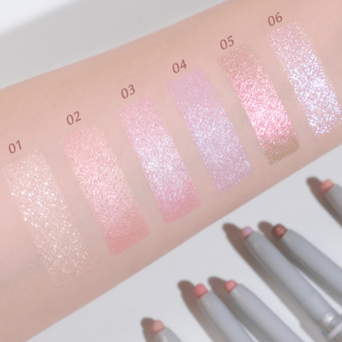 Wakemake Glitz Longwear Stick Shadow | La Cosmetique