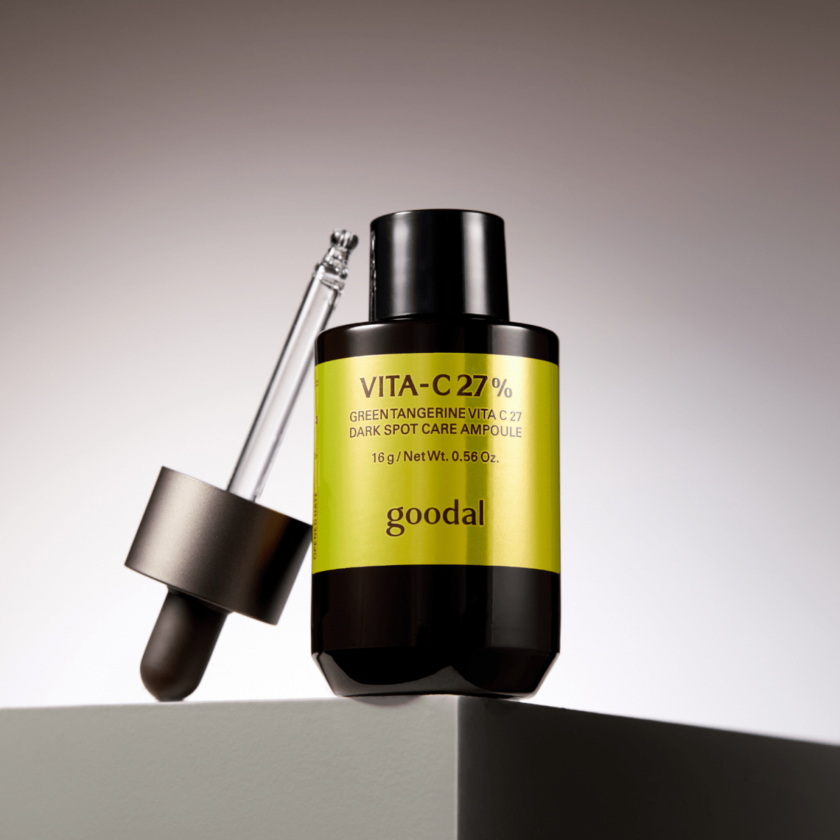Goodal Green Tangerine Vita C 27 Dark Spot Care Ampoule | La Cosmetique