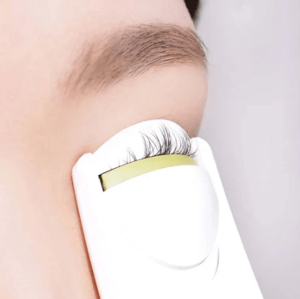Fillimilli Heating Eyelash Curler Charging Type (20R) | La Cosmetique