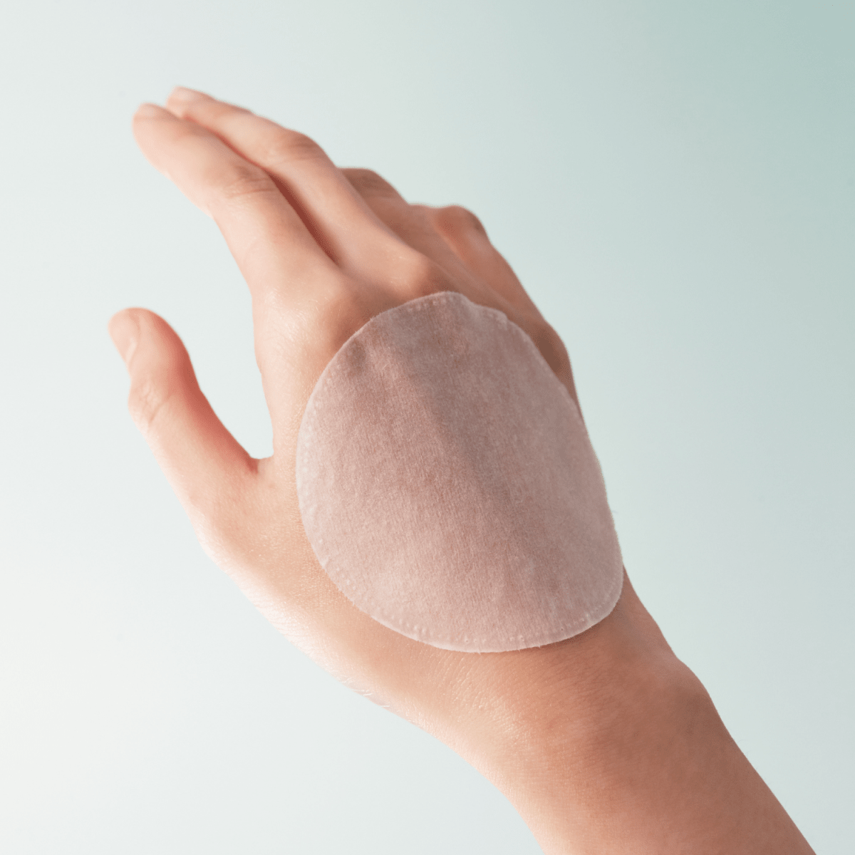 Milk Touch Hedera Helix Green Hyaluron 6Sec Soothing Pad [60 Pads] | La Cosmetique