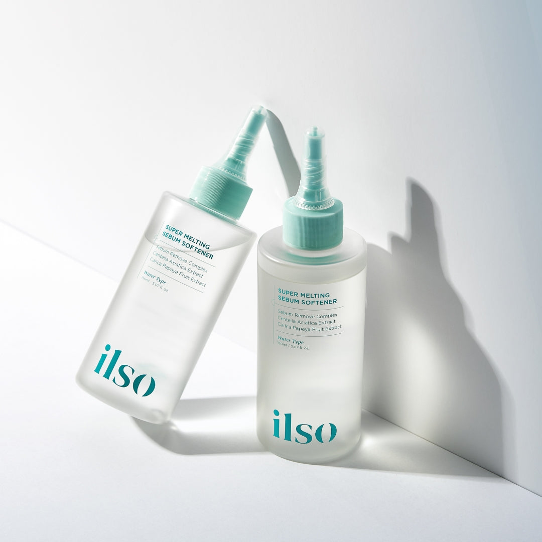 Bottle of ILSO Super Melting Sebum Softener 150ml toner with clear label and softening skincare formula in a white and blue bottle.