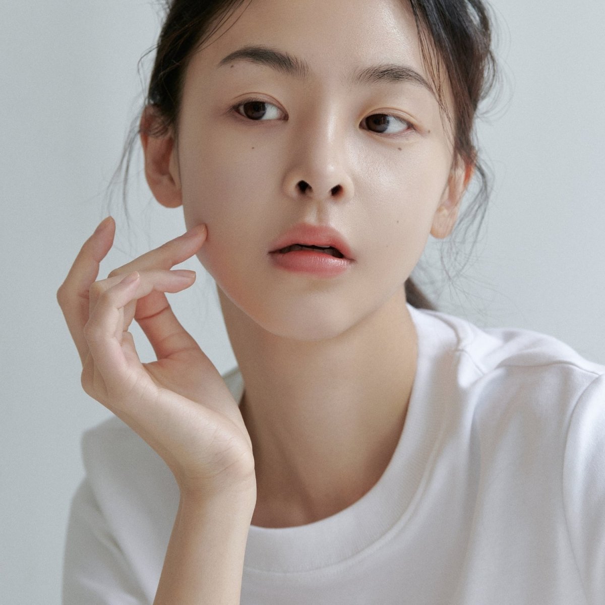 Celimax Ji Woo Gae Heartleaf BHA Peeling Pad 60pads | La Cosmetique