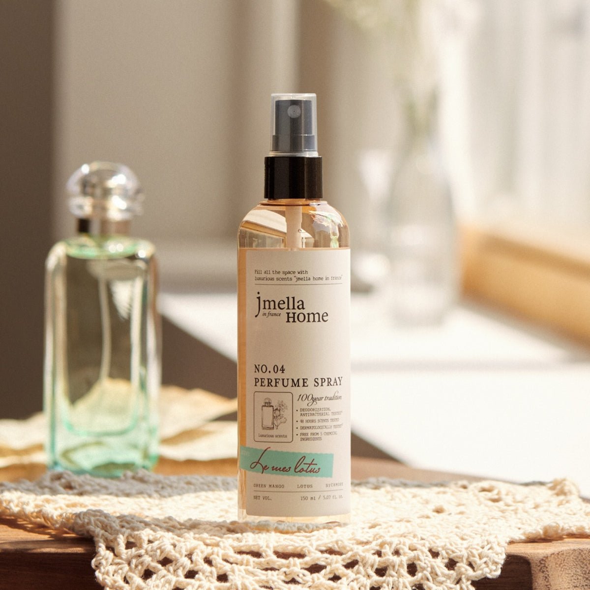 Jmella in France Le Mes Lotus Perfume Spray [80ml] | La Cosmetique