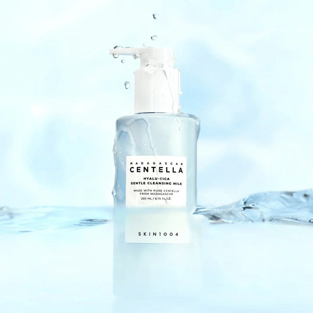 SKIN1004 Madagascar Centella Hyalu - Cica Gentle Cleansing Milk 200ml | La Cosmetique