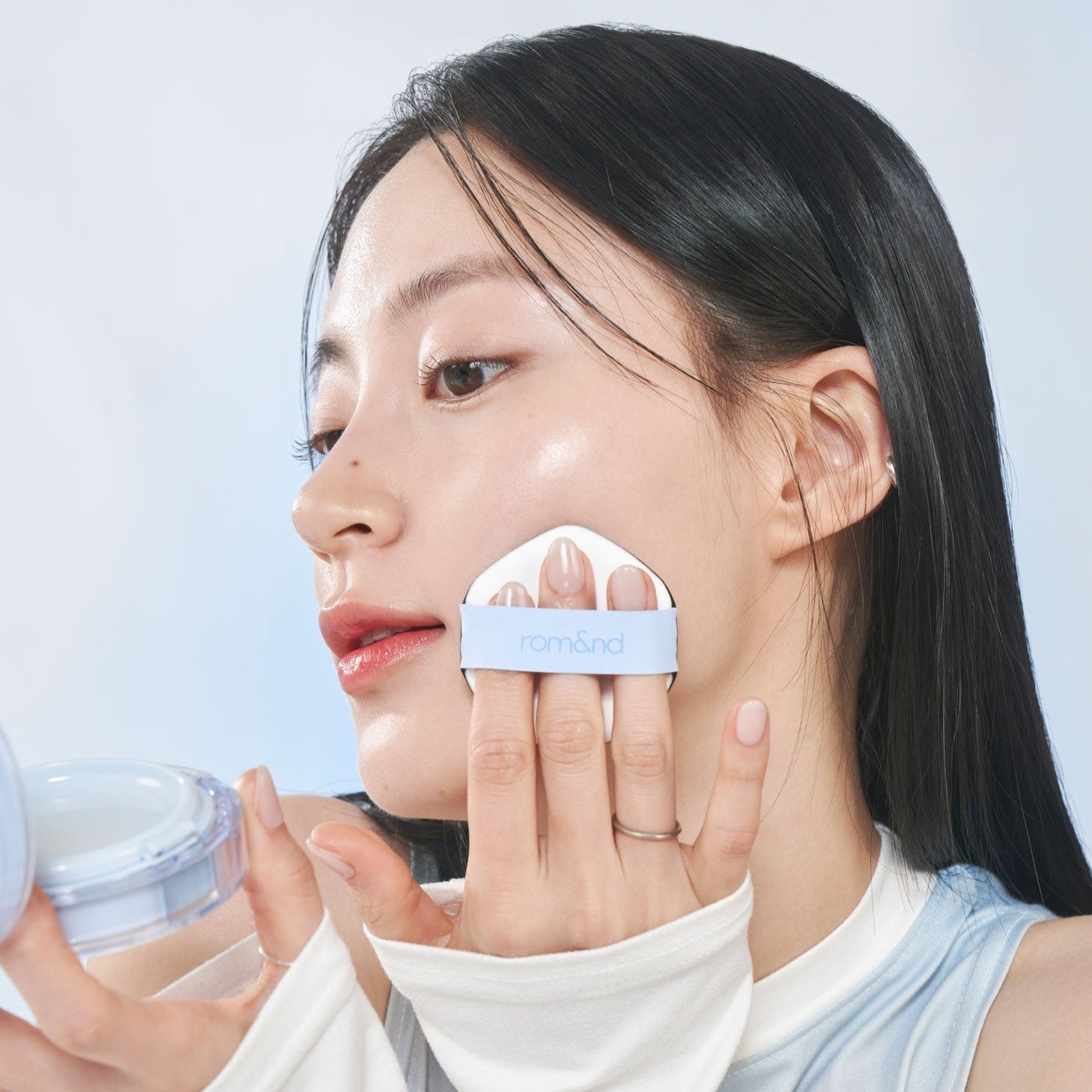 Rom&nd Bare Water Cushion (Choose from 2 Colours) - Shop K-Beauty in Australia