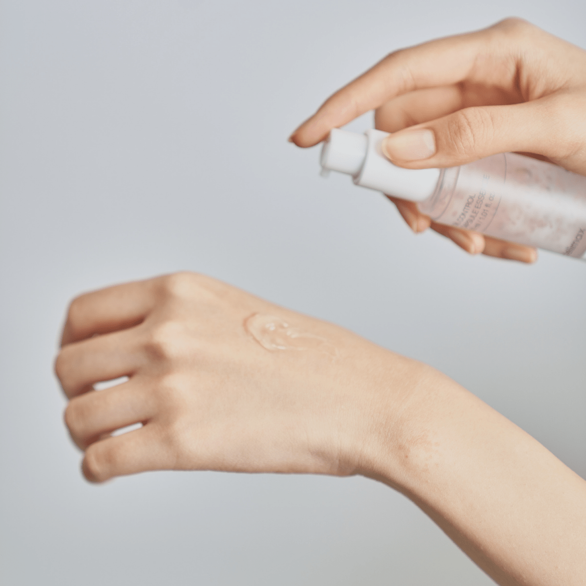 Celimax Oil Control Capsule Essence 30ml bottle and packaging