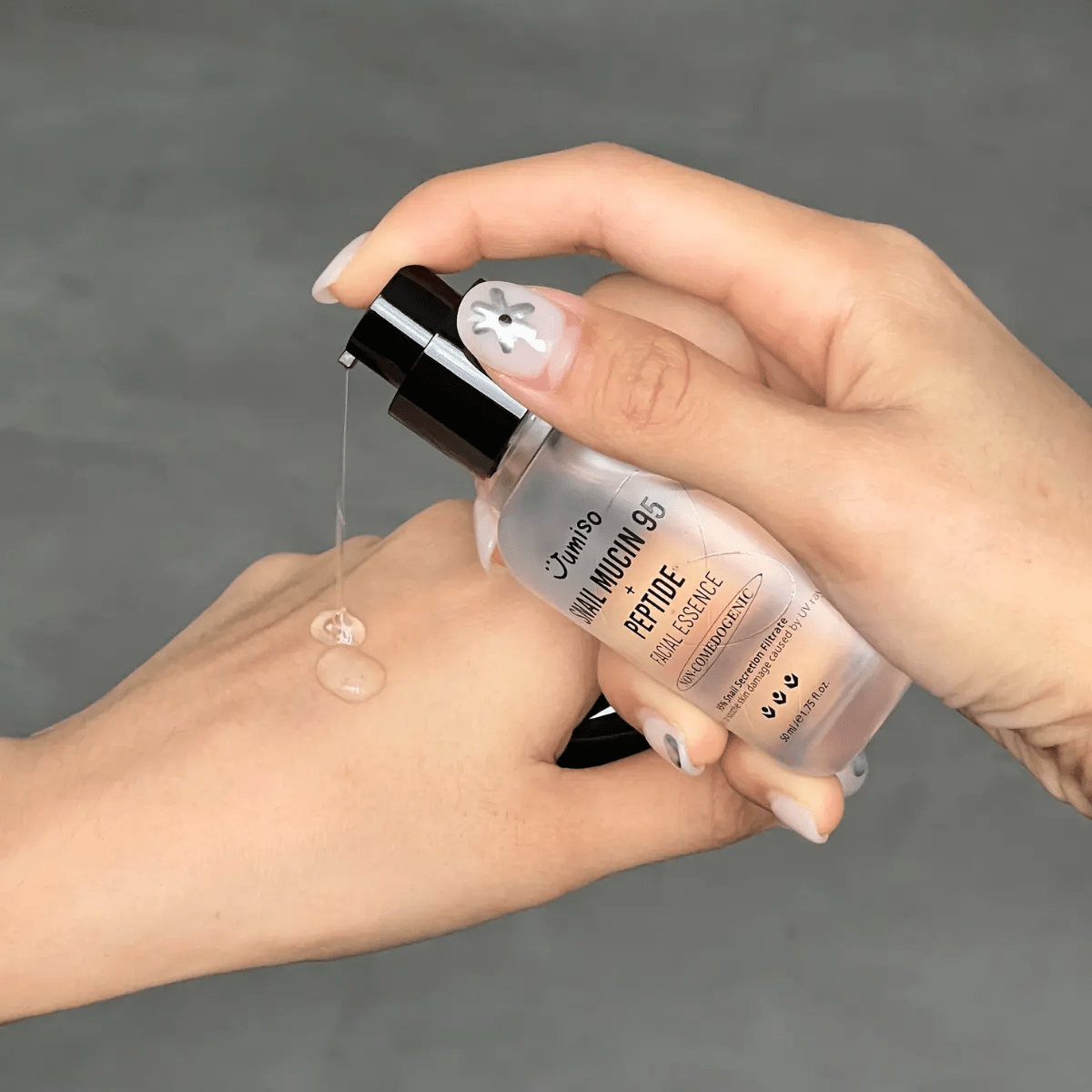 Jumiso Snail Mucin 95 + Peptide Essence 50ml | La Cosmetique
