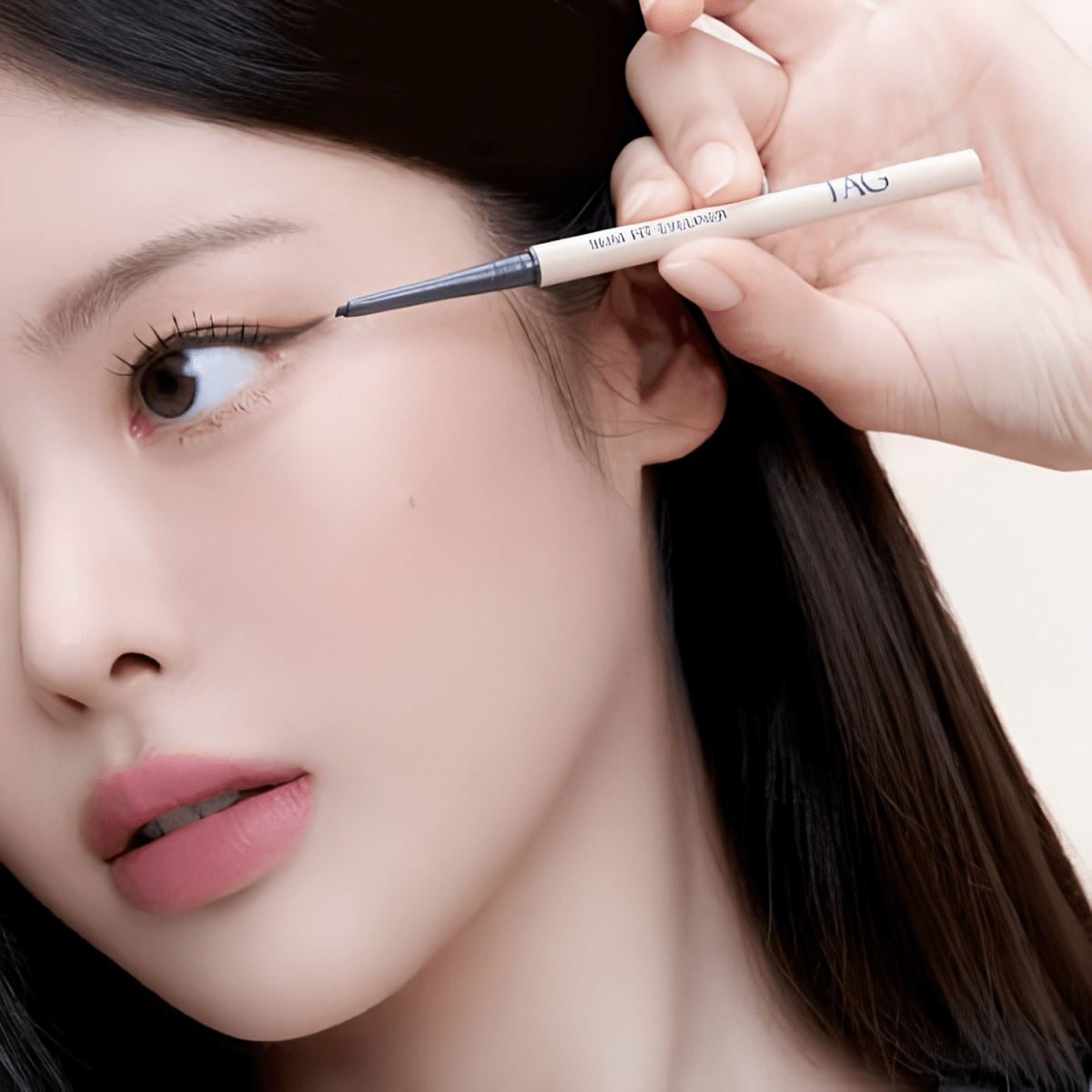 Too Cool For School Tag Slim Fit Eyeliner | La Cosmetique