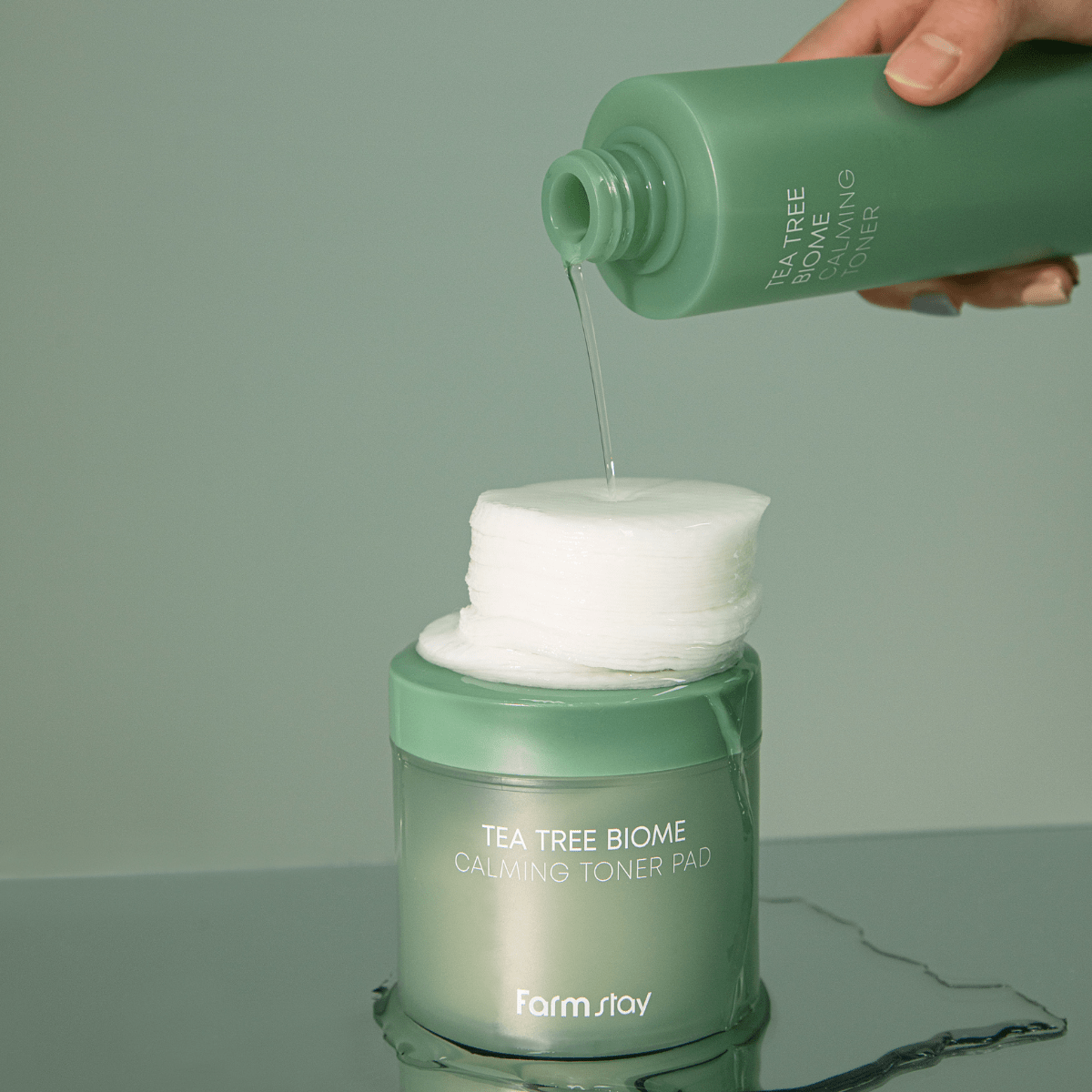 Farmstay Tea Tree Biome Calming Toner Pad 140ml | La Cosmetique