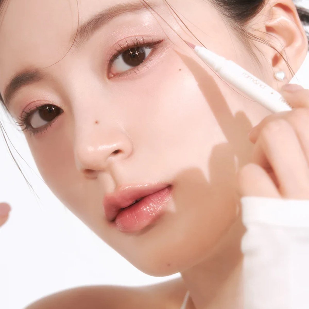 Rom&nd Twinkle Pen Liner | La Cosmetique