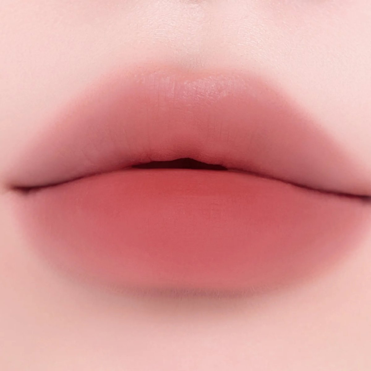 Wakemake Water Blurring Layer Tint | La Cosmetique