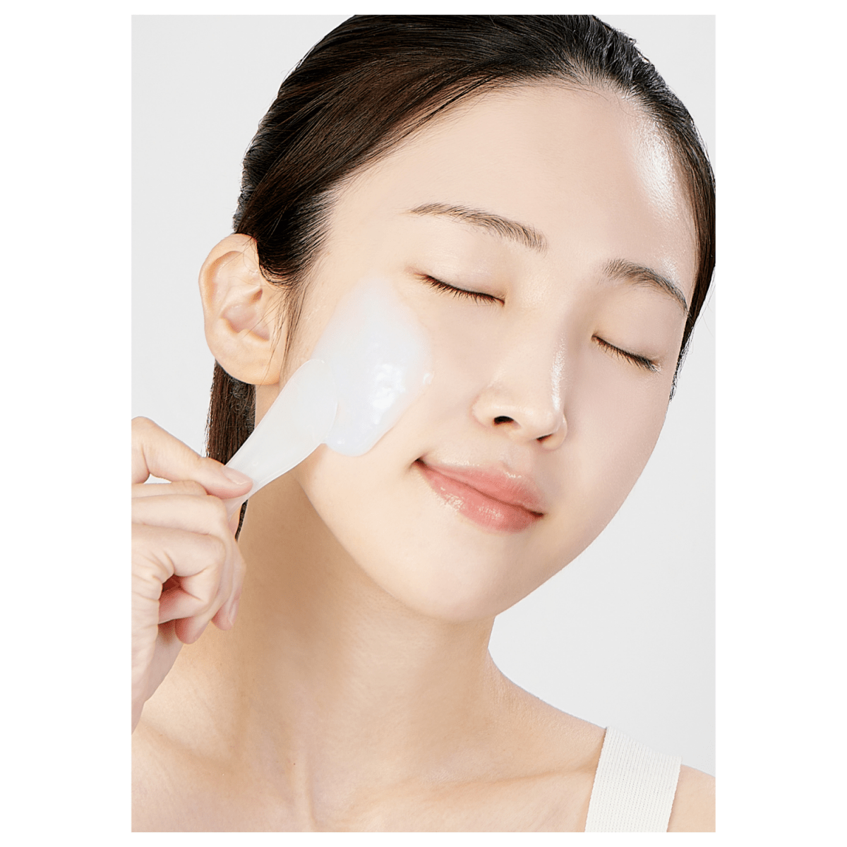 JMsolution Water Luminous S.O.S Ringer Modeling Pack Black 22g | La Cosmetique