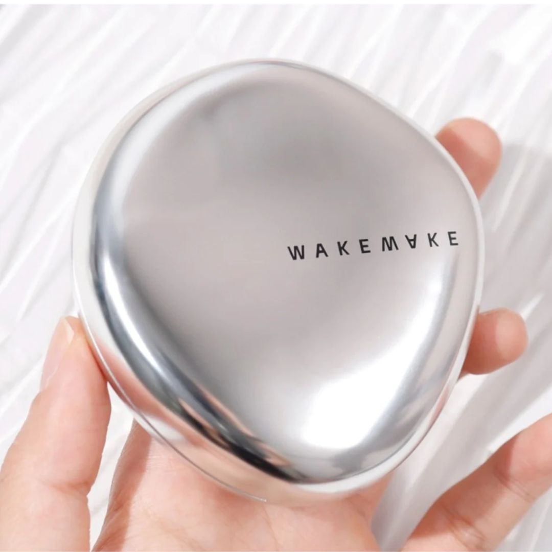 Wakemake Water Velvet Cover Cushion | La Cosmetique