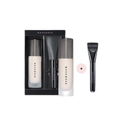 Wakemake Water Velvet Cover Foundation [Black Hush Edition] | La Cosmetique