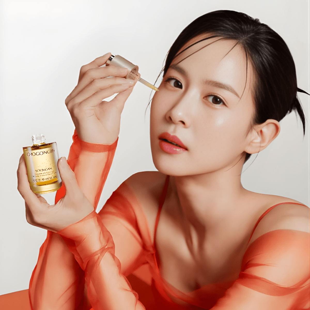 Chogongjin Youngan Jin Brightening Ampoule 30ml | La Cosmetique