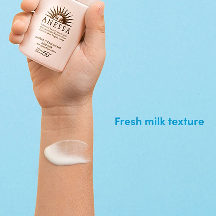 ShiseidoAnessa Perfect UV Sunscreen Mild Milk  SPF50+ PA++++ New 60ml - La Cosmetique