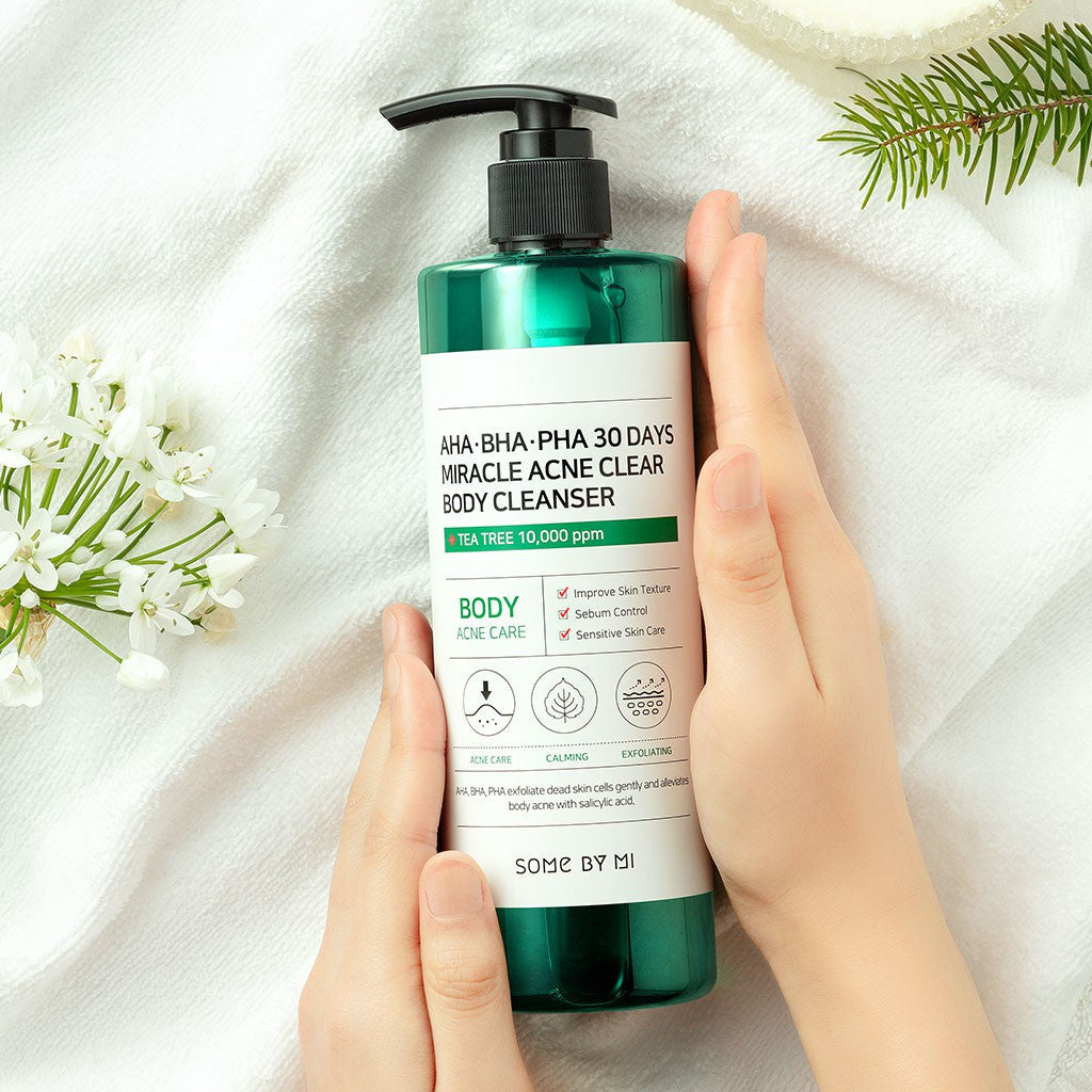 Some By Mi AHA BHA PHA 30 Days Miracle Acne Clear Body Cleanser 400g, a gentle body wash and scrub for clear skin.