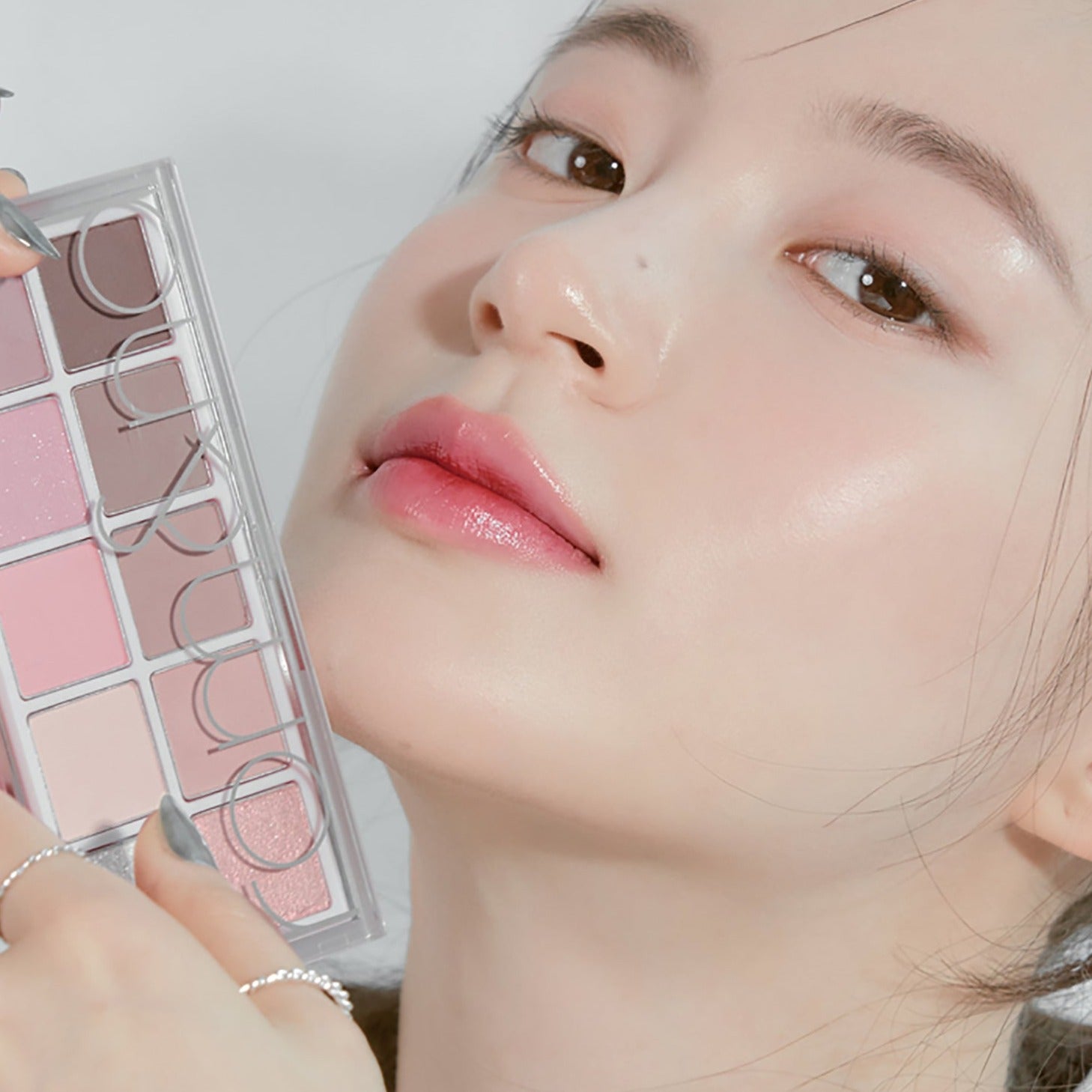 Rom&ndBetter Than Palette #06 Peony Nude Garden - La Cosmetique