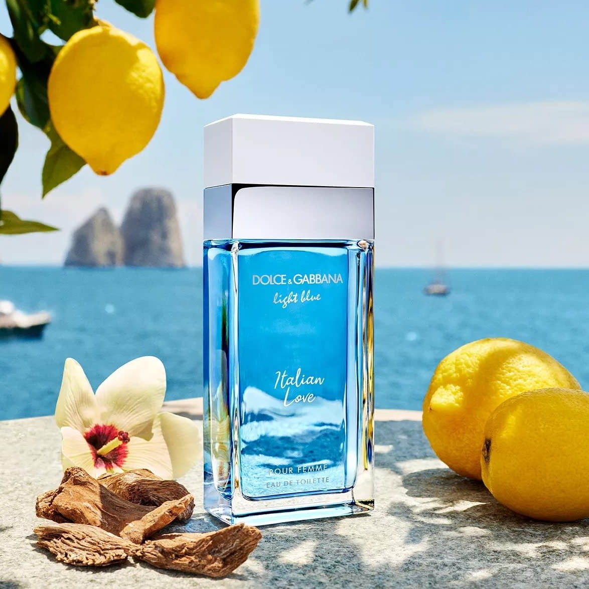 Dolce y gabbana sales light blue italian zest