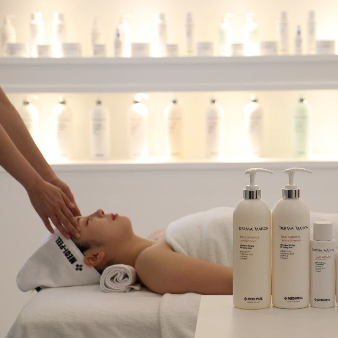 Derma Maison Time Wrinkle Derma Emulsion face moisturizer in a 1000ml bottle, smooth skin and reduce wrinkles.