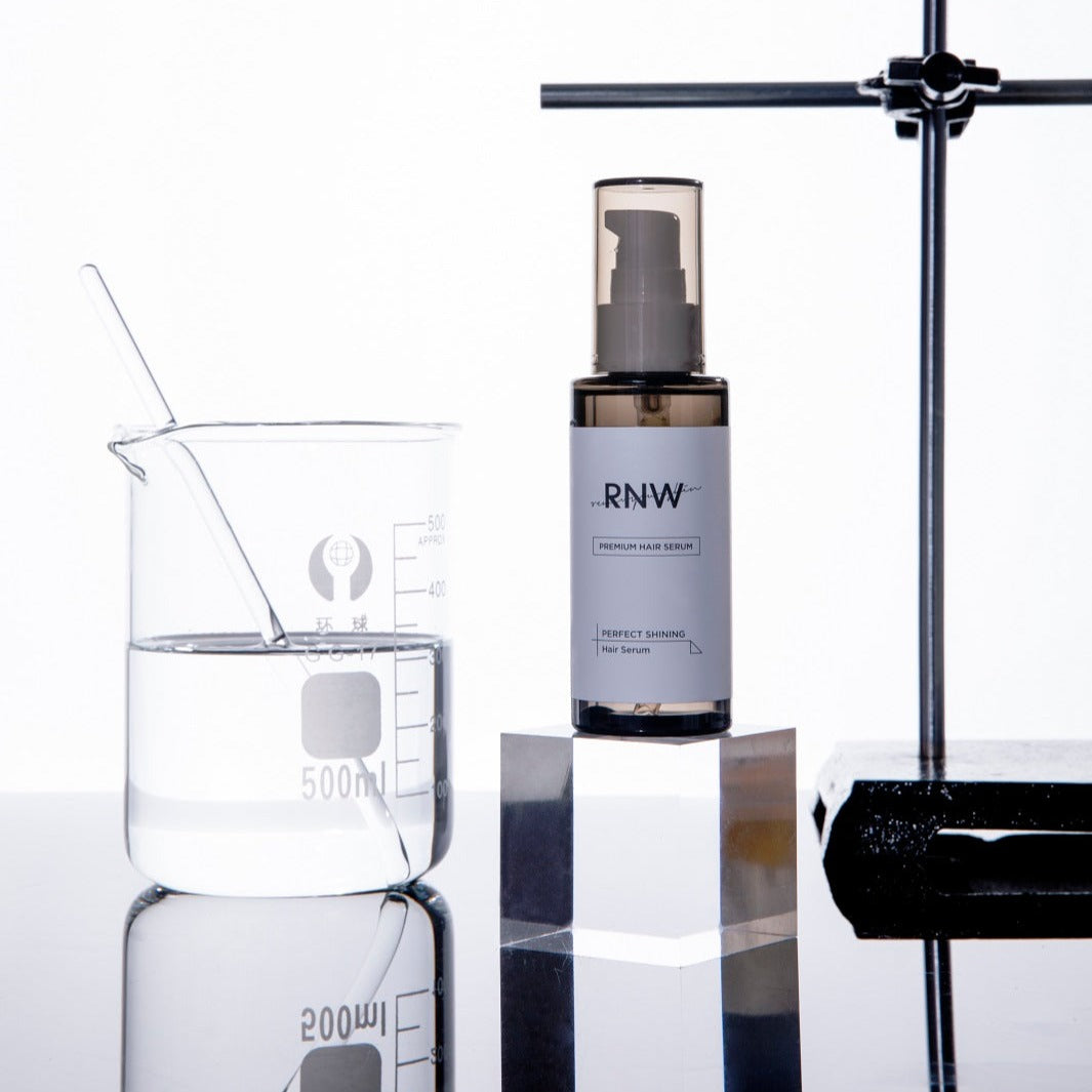 RNW Der Therapy Premium Hair Serum 75ml bottle, smooth and shiny hair treatment with nourishing conditioner and treatment formula.