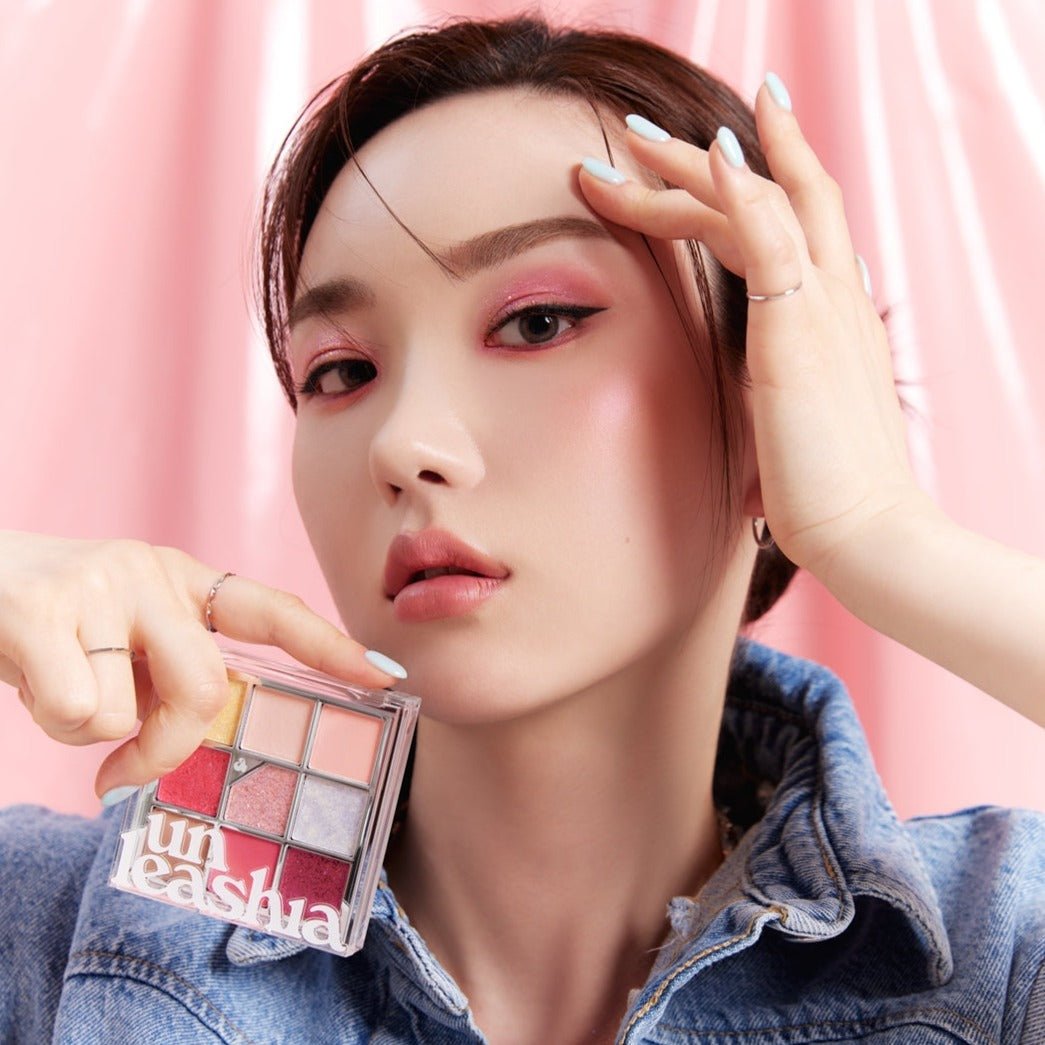 Unleashia Glitterpedia Eye Palette (7 Colours) | La Cosmetique