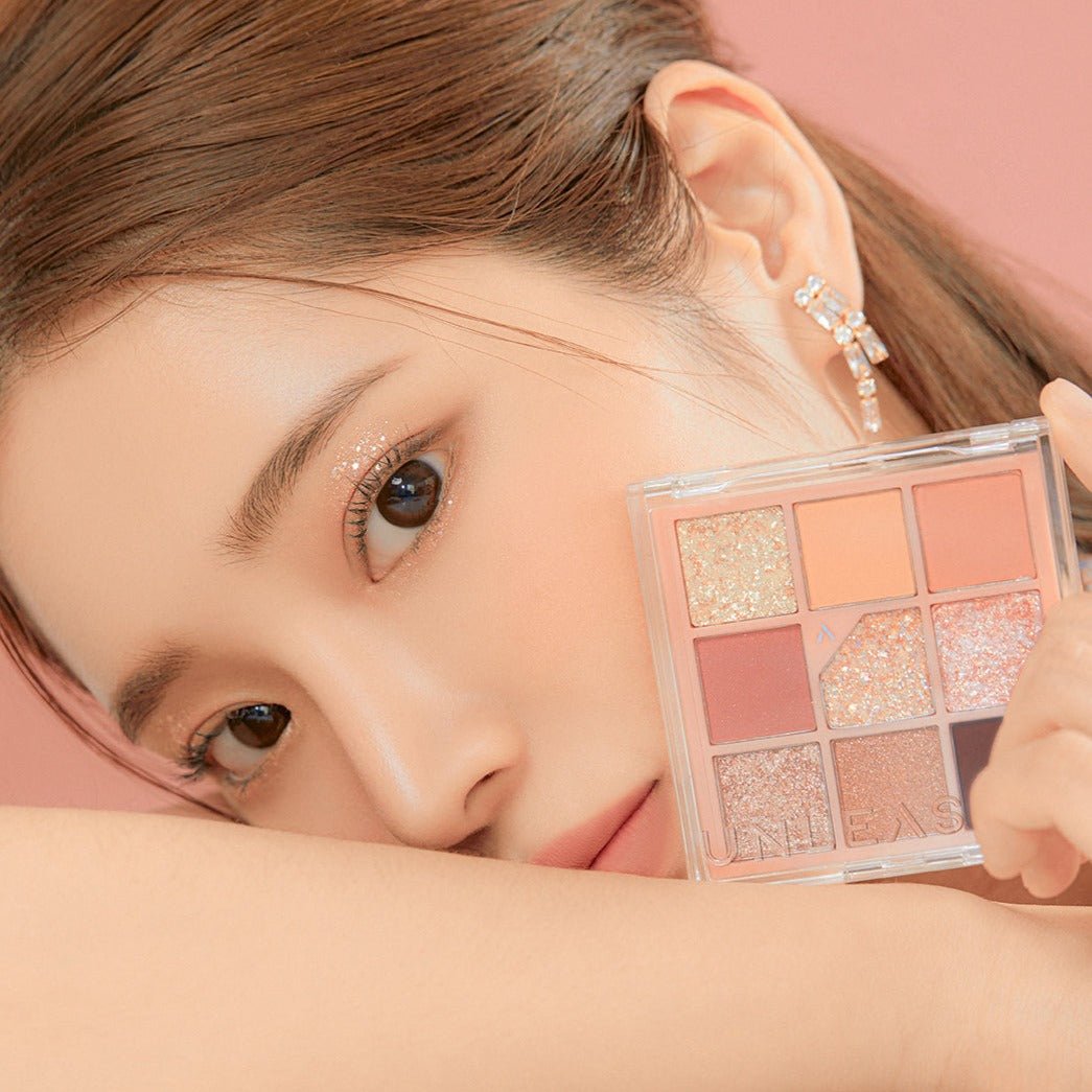 Unleashia Glitterpedia Eye Palette (7 Colours) | La Cosmetique