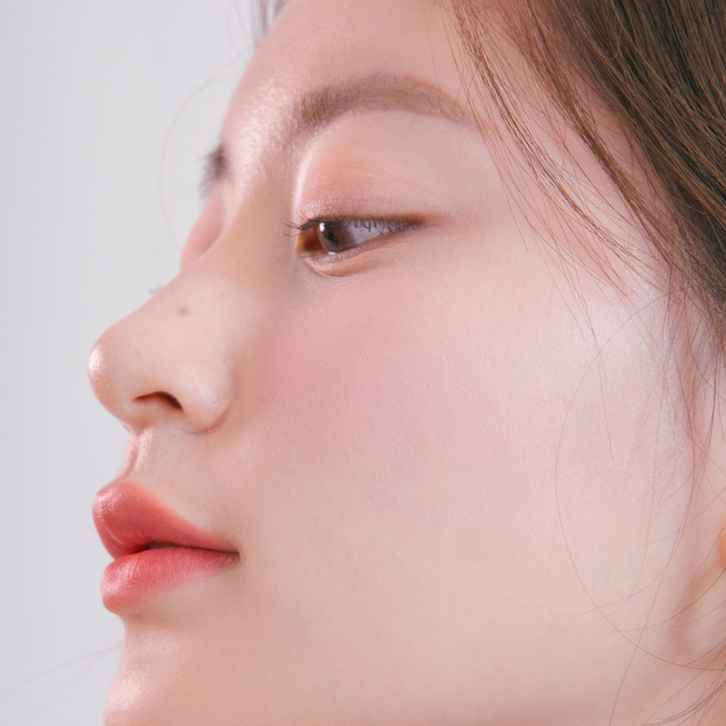 Rom&ndBetter Than Eyes #W03 Dry Strawberry - La Cosmetique