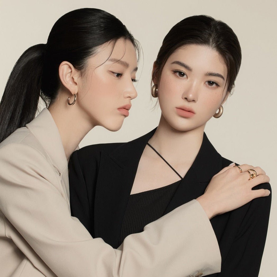 Unleashia Shaper Defining Eyebrow Pencil | La Cosmetique