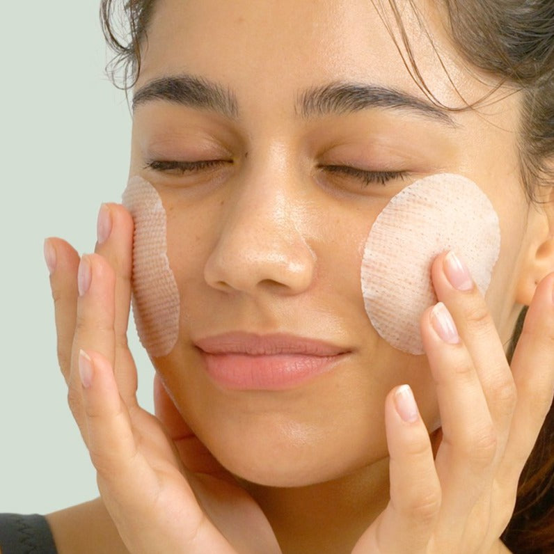 Beplain Cicaful Calming Pad toner pad, showing a close-up of the 60 soothing calming pads for sensitive skin.
