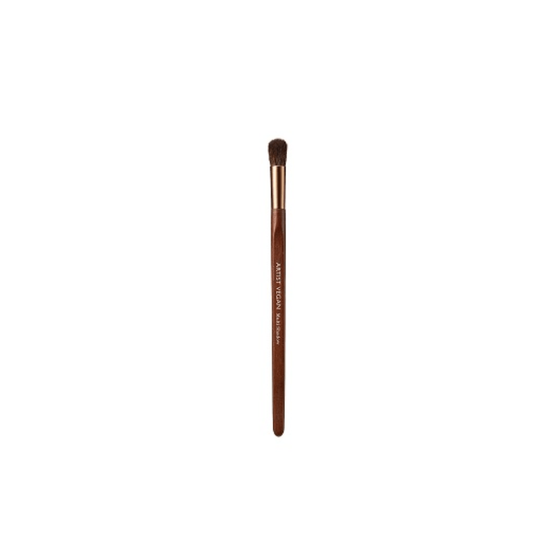 Too Cool For School Artclass Artist Vegan Makeup Brush for eyeshadow blending and application, multi-shadow brush with soft bristles.